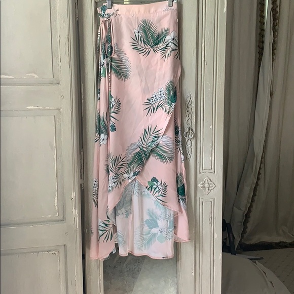 Dresses & Skirts - Plush wrap skirt